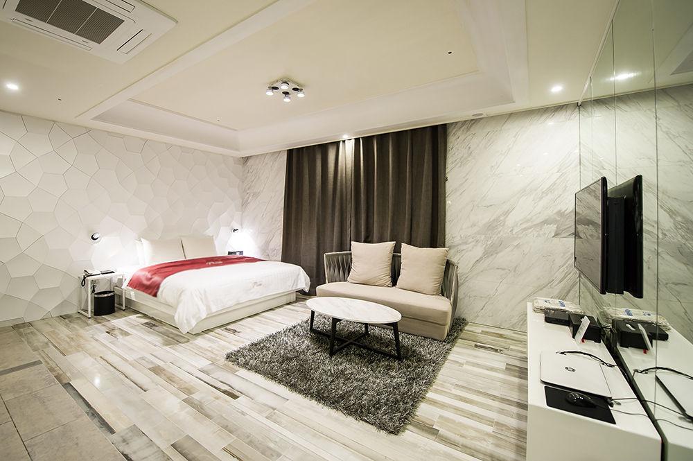 Hotel Floce Пучхон Екстер'єр фото