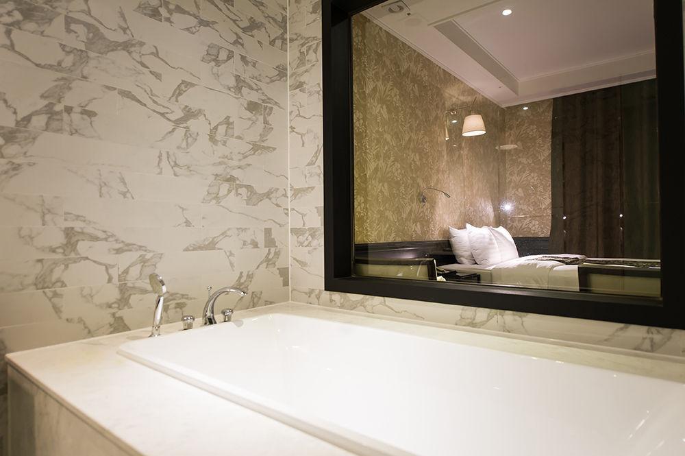 Hotel Floce Пучхон Екстер'єр фото