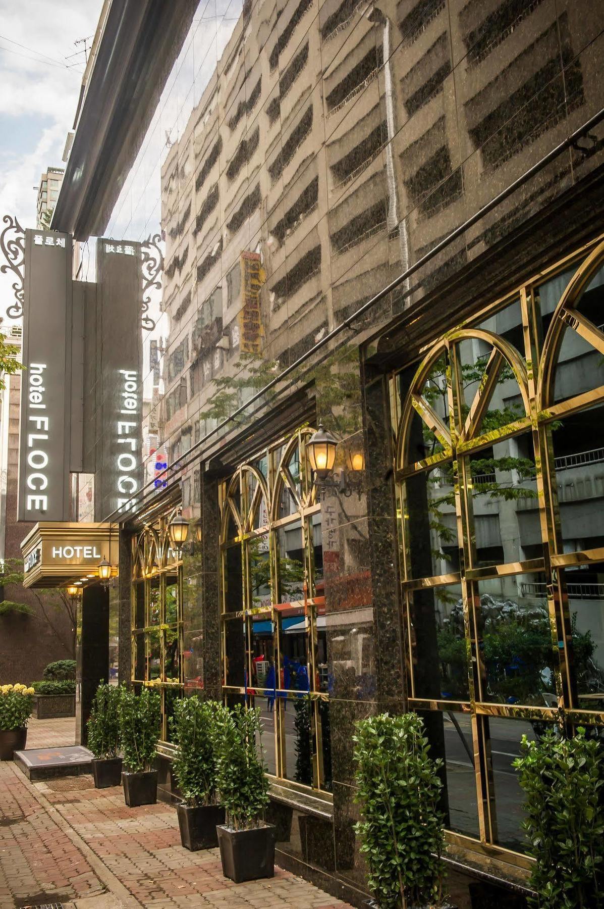 Hotel Floce Пучхон Екстер'єр фото